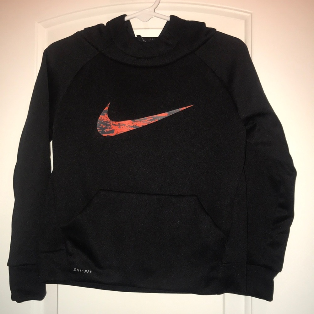 Nike boys 3T dry fit pullover hoodie
